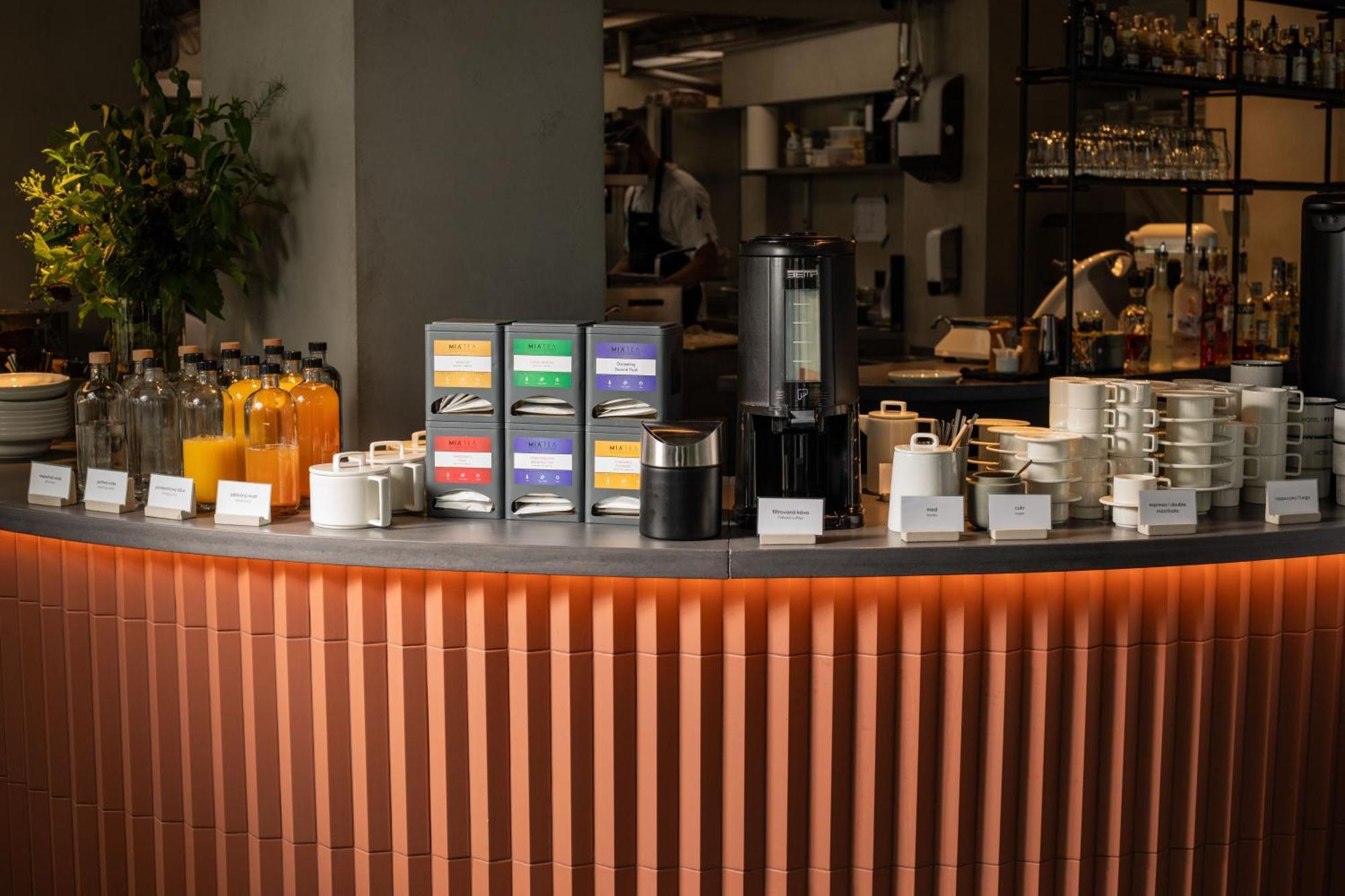 Hotel Perk Sumperk Bagian luar foto